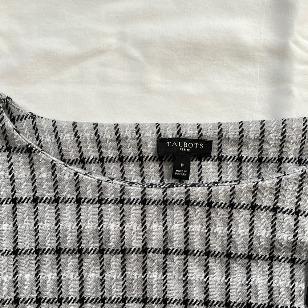Talbots Plaid Black and White Women's Top - Picture 2 of 6